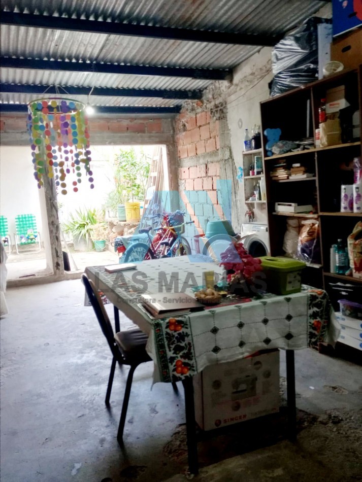 VENDE CASA PARA DEMOLICION O REFACCION